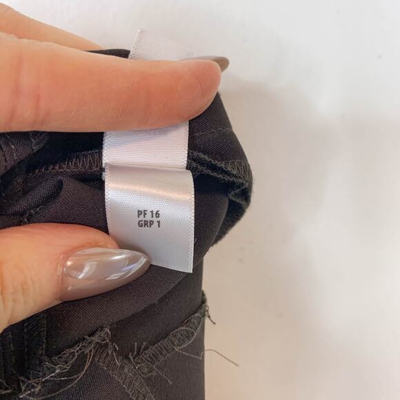 ST. JOHN faux leather pants skinny leg flat front chocolate brown mid rise 3006 - Picture 11 of 14